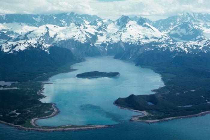 Lituya Bay, Alaska