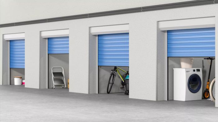 storage-units-MyTour-GettyImages-1311388173