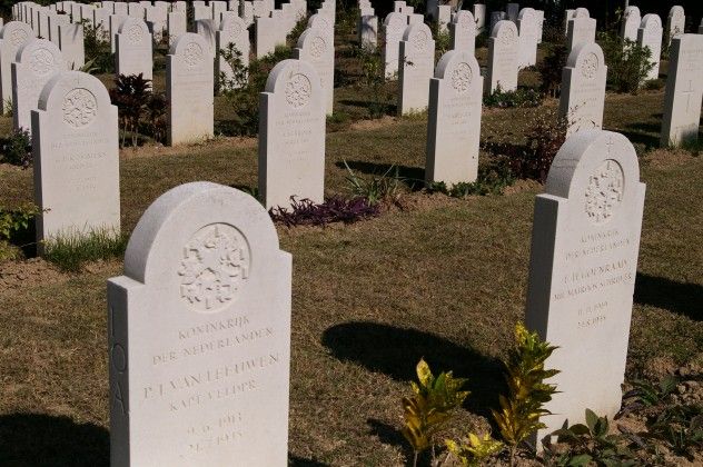 Sai_Wan_Dutch_Headstones
