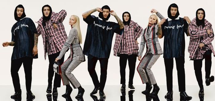 ศักดิ์ สระแก้ว ในแคมเปญล่าสุดของ Burberry