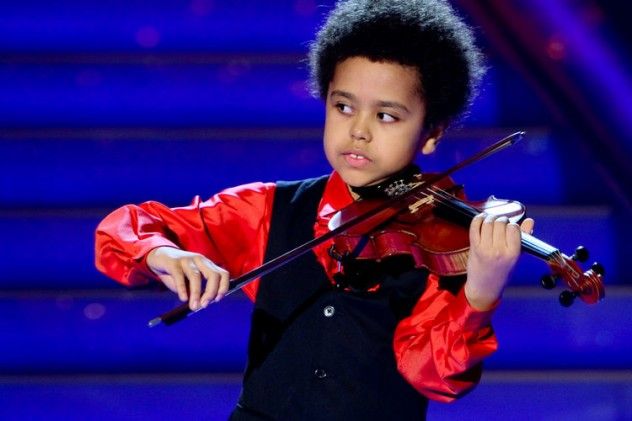 Das Adventsfest der 100.000 Lichter in Suhl - Violinist Akim