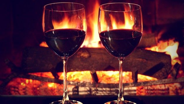 4-Ideas-for-a-Romantic-Dinner-at-Home