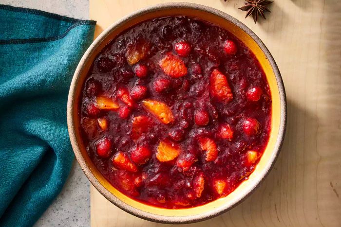 citrus-infused spiced cranberry sauce