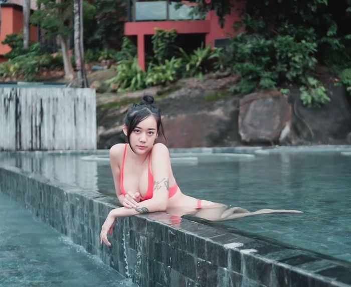 เมกัส ภูษิตา