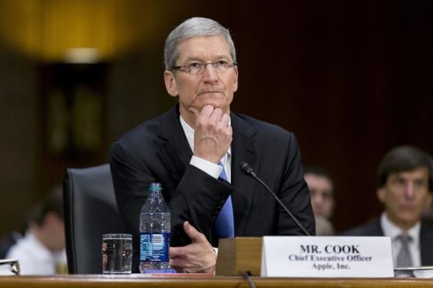 22In The CEO of Apple  1464302G