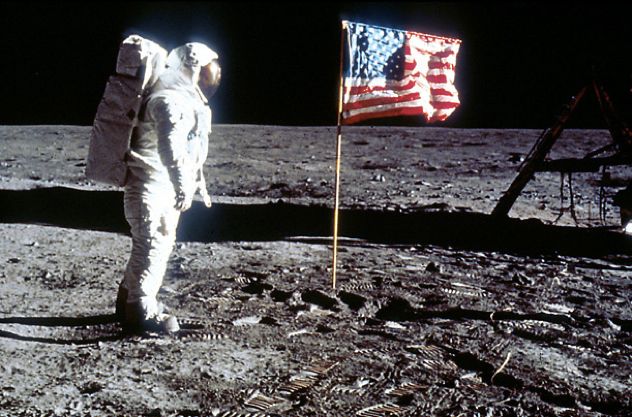 Buzz Aldrin 01