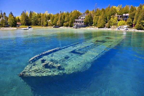 Lake-Huron-Shipwreck-Fathom-Five-National-Marine-Park-Ontario-140