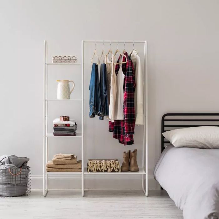 Reavis Garment Rack
