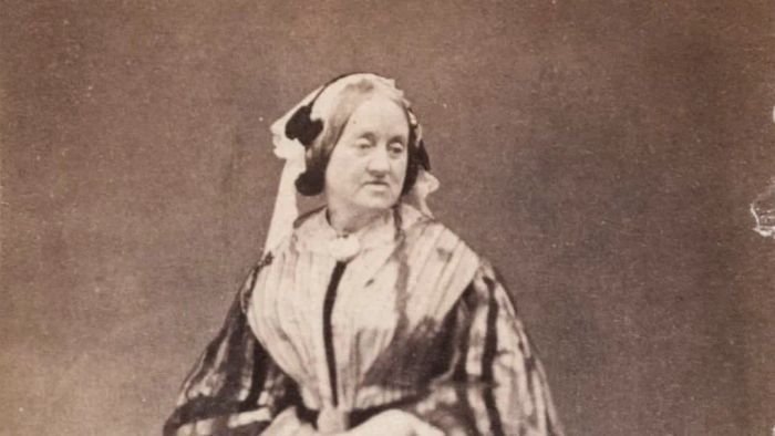 Unknown photographer, Portrait of Anna Atkins, ca. 1862, albumen print.
