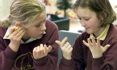 Two-Schoolgirls-Count-On--008