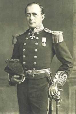 Robert Falcon Scott of the Antarctic