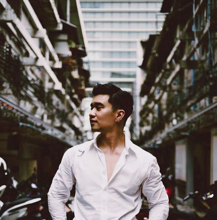 ตาม จำนงอาษา นักธุรกิจหนุ่มที่มีความสามารถและอนาคตที่สดใส
