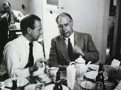 Werner Heisenberg Niels Bohr-1