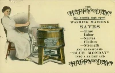 Postcardadvertisinghappydaywashingmachinecirca1910