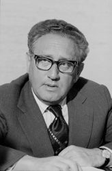 395Px-Henry Kissinger