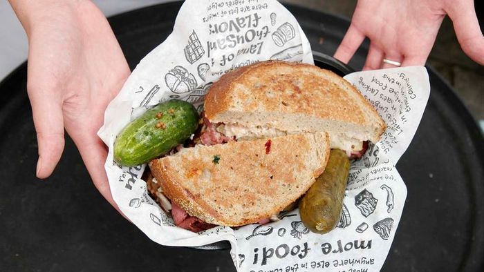 Reuben with a pickle