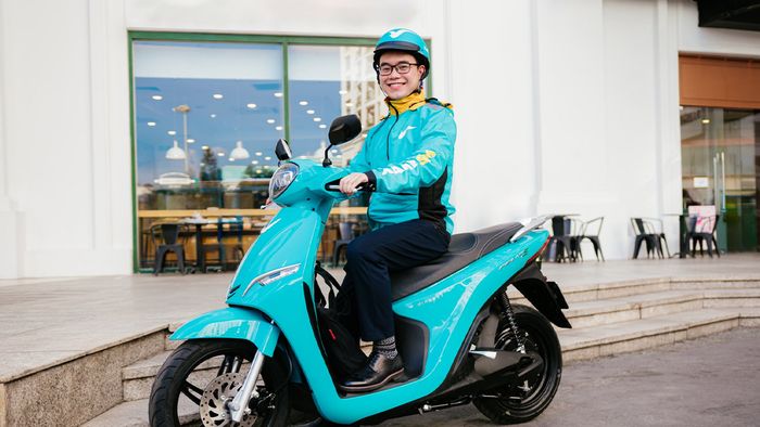 Đánh giá thu nhập và chi phí giữa Grab và Vinfast