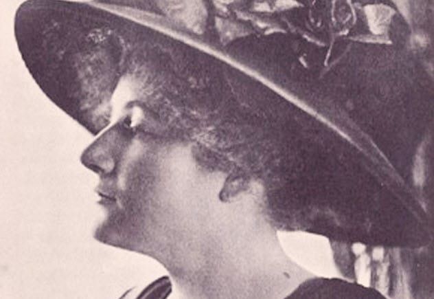 1-dorothy-arnold
