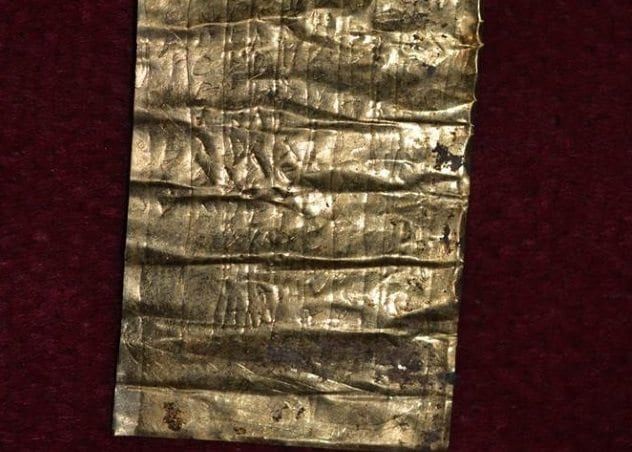 golden-curse-tablet