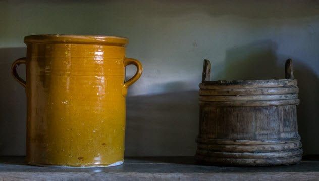 1a-pot-and-bucket-638186978