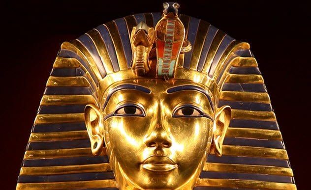 10 - Tutankhamun