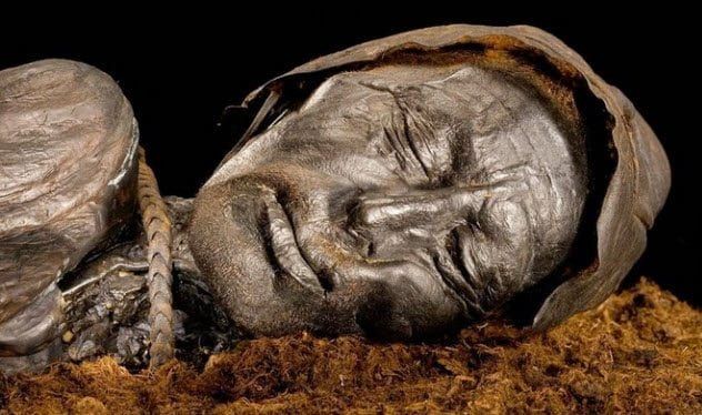 5-tollund-man