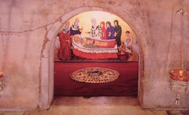 3-st-nick-coffin