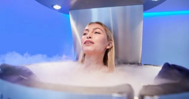 8a-cryotherapy_100858141_small