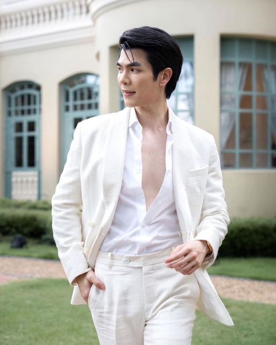 มาย ภาคภูมิ