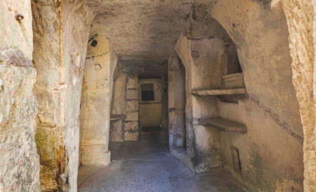 The Ta' Bistra catacombs showcase a blend of Christianity, Judaism, and paganism. Initially excavated in 1891, these burial chambers have since been plundered. During the reign of the Knights of St. John, treasure hunting licenses were often granted.