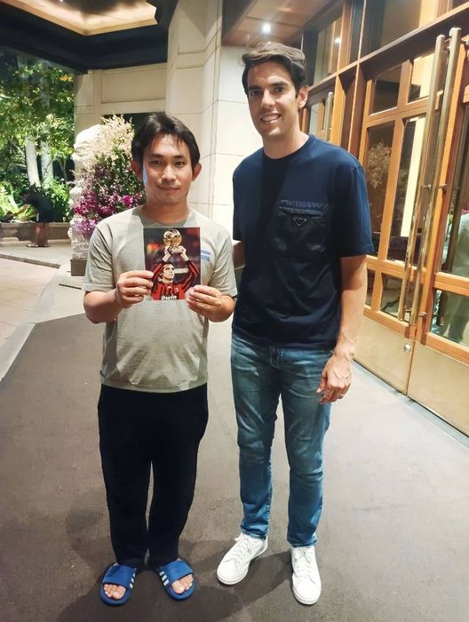 DeeChatchai คือใคร เขาคือใครที่ทำให้คนอยากรู้จักและติดตามกันมากมาย