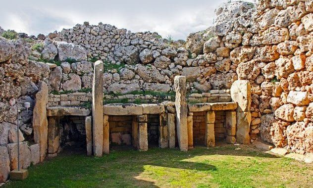 9a-ggantija-temples