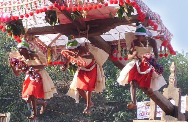 9a-garudan-hanging