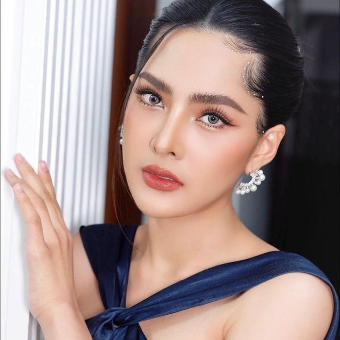 หมิว ลลิตา หงสะมัต เป็นชื่อที่หลายคนรู้จักกันดีในวงการนางงาม