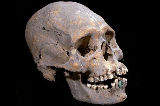woman-of-tlailotlacan
