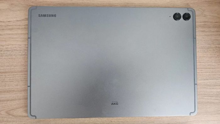 Galaxy Tab S10 FE+