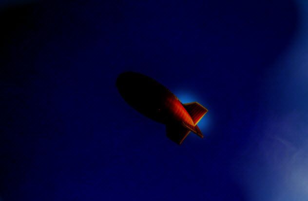 3b-german-airship_43763024_SMALL