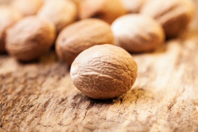 6-nutmeg_21897681_SMALL