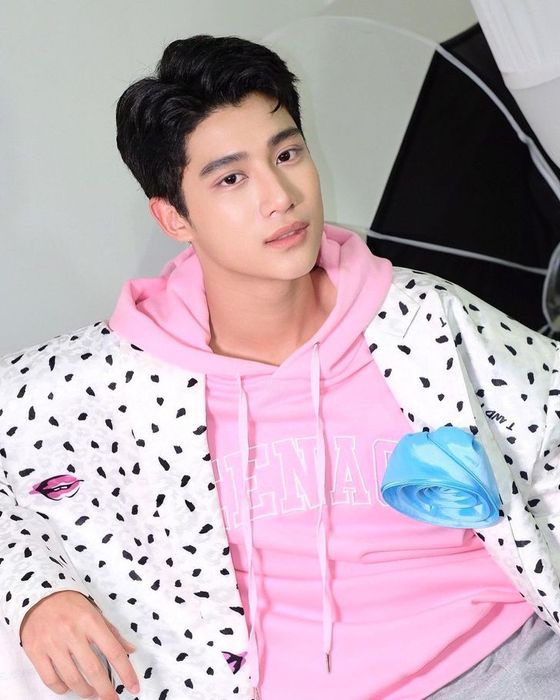 องศา ธีธัช