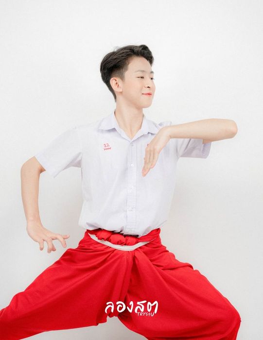 ต้นไผ่ ธีรชัย