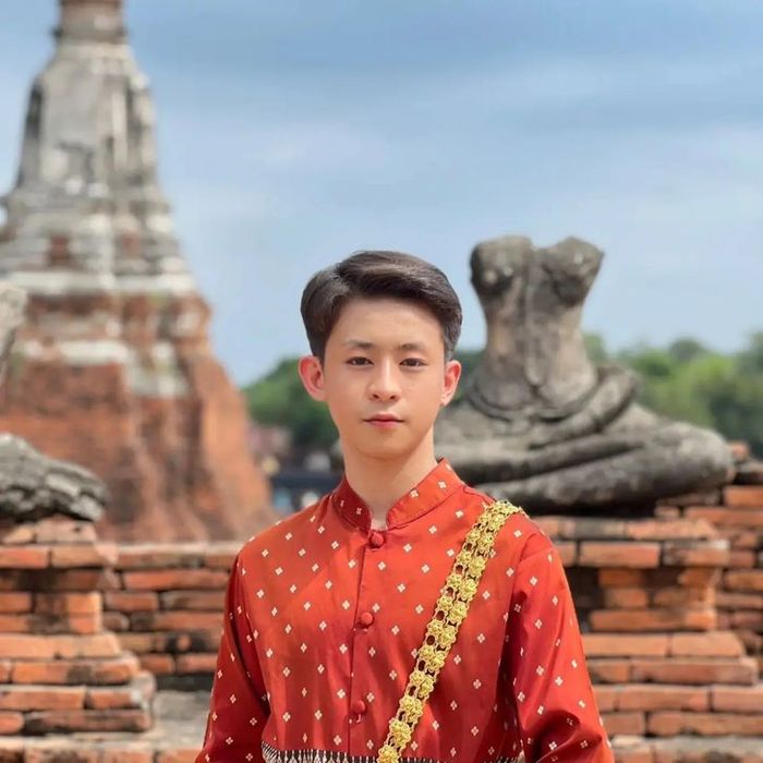 ต้นไผ่ ธีรชัย