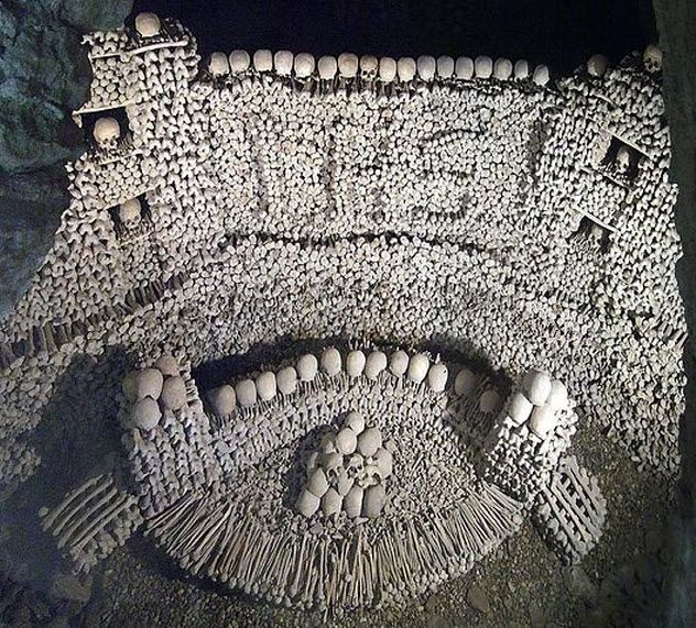 10-eggenburg-ossuary