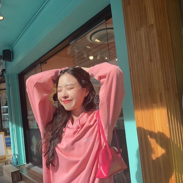 นุ่น พิชชาธร สาวเก่งที่มีเสน่ห์และความสามารถมากมาย