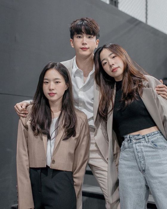 นุ่น พิชชาธร นักแสดงสาวที่ใส่ใจทั้งเรื่องความสวยและการรักษ์โลก พร้อมทั้งมีผลงานในวงการบันเทิงมากมาย