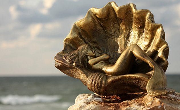 kiryatyamMermaidStatue