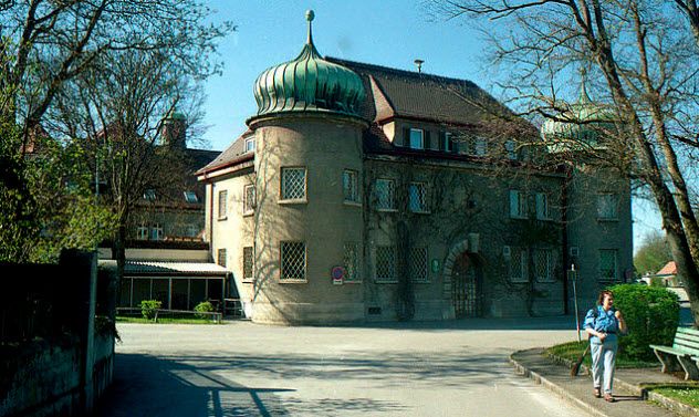 2-landsberg-prison