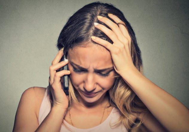 1a-cell-phone-disturbing-conversation_74921125_SMALL