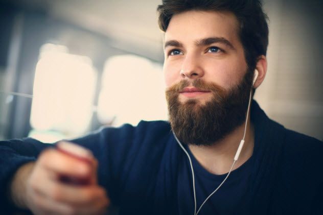 5a-bearded-man-music_59372974_SMALL