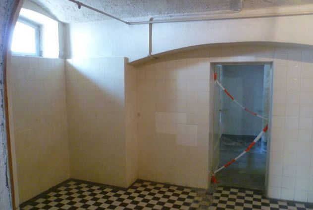 9-gas-chamber