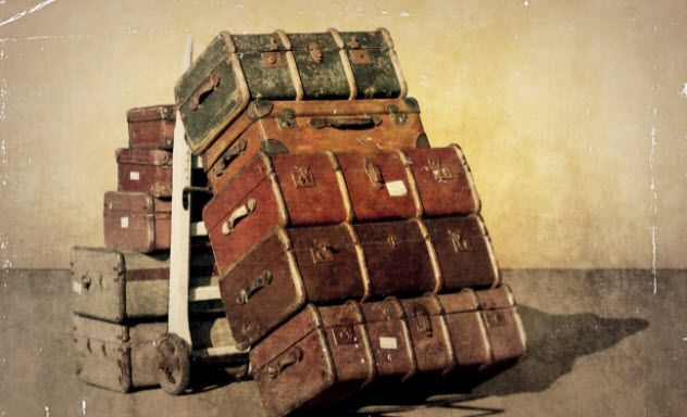 6-old-suitcases-478872565